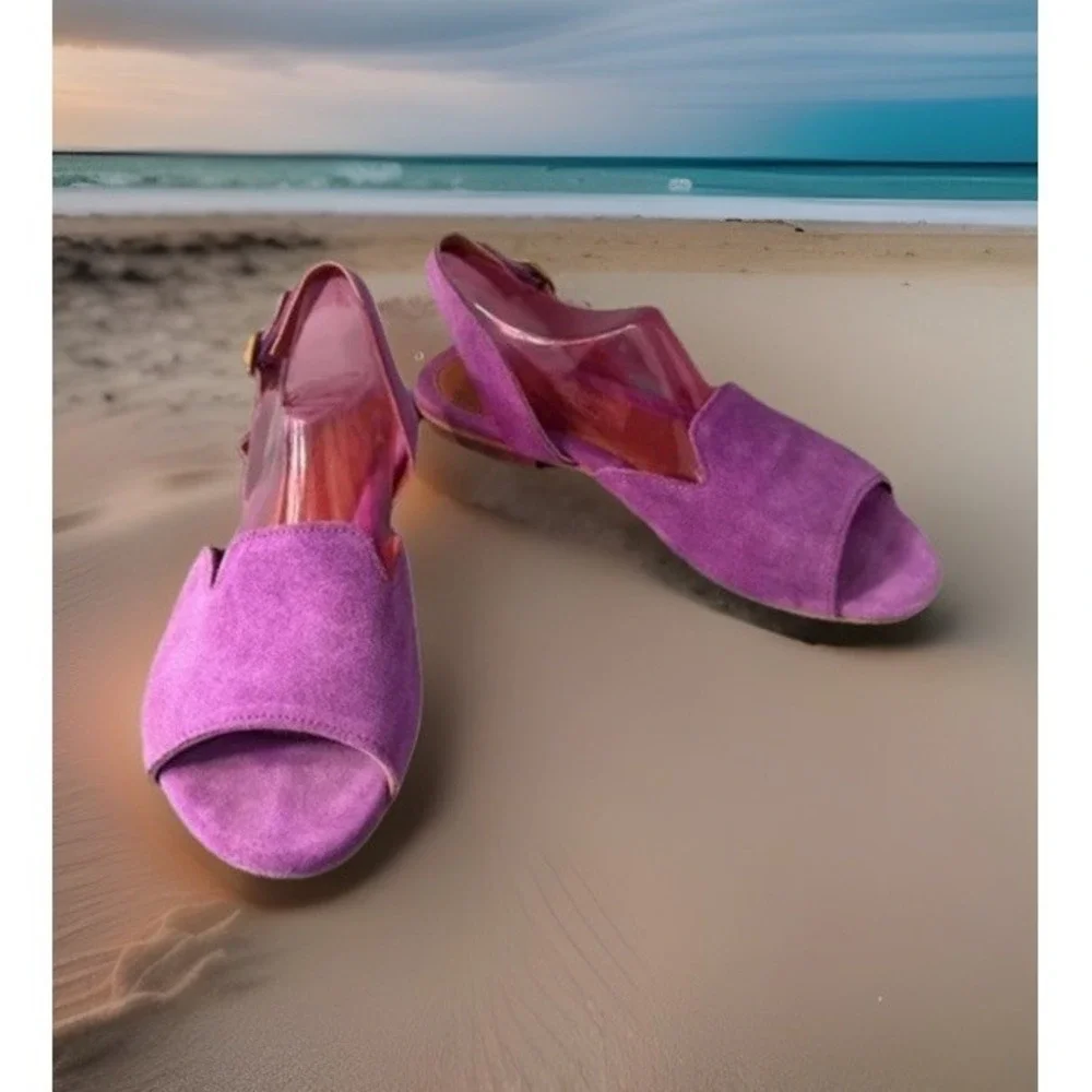 NWOT Les Italiennes suede flat sandals size 40/9.5/10
